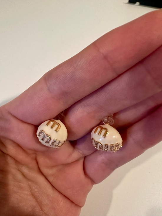 Miu Miu Earrings - Picture 4 of 4